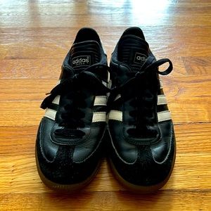 Adidas Samba black sneakers: Women’s 7.5